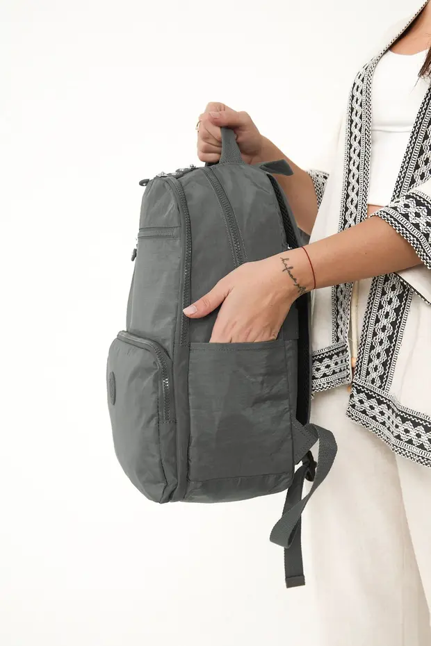 Sanmorris 3060 Unisex Suya Dayanıklı Orta Boy Krinkıl Kumaş Çok Gözlü  Laptop Okul Ve Seyahat Sırt Çantası KOYU GRİ — görsel 6