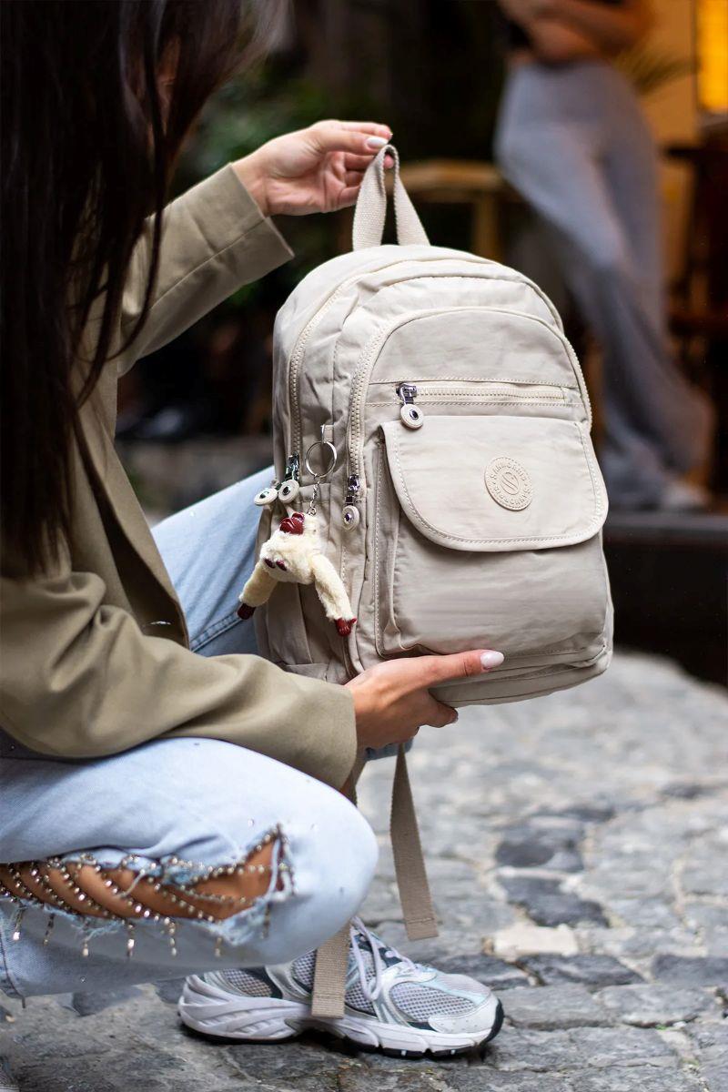 Sanmorris Unisex Suya Dayanıklı Paraşüt Kumaş Çok Gözlü Ön Cepli Ayarlanabilir Askılı Krem Sırt Çantası — görsel 2